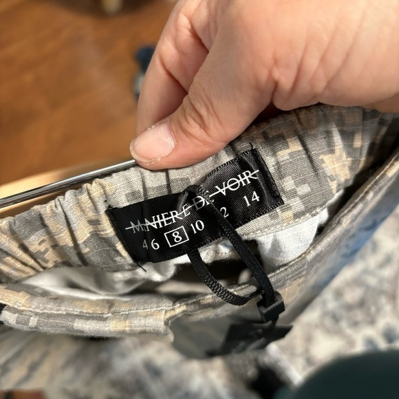 Manier De Voir Gray/Tan Digital Camo Mini Skirt Skort NWT - Picture 8 of 9